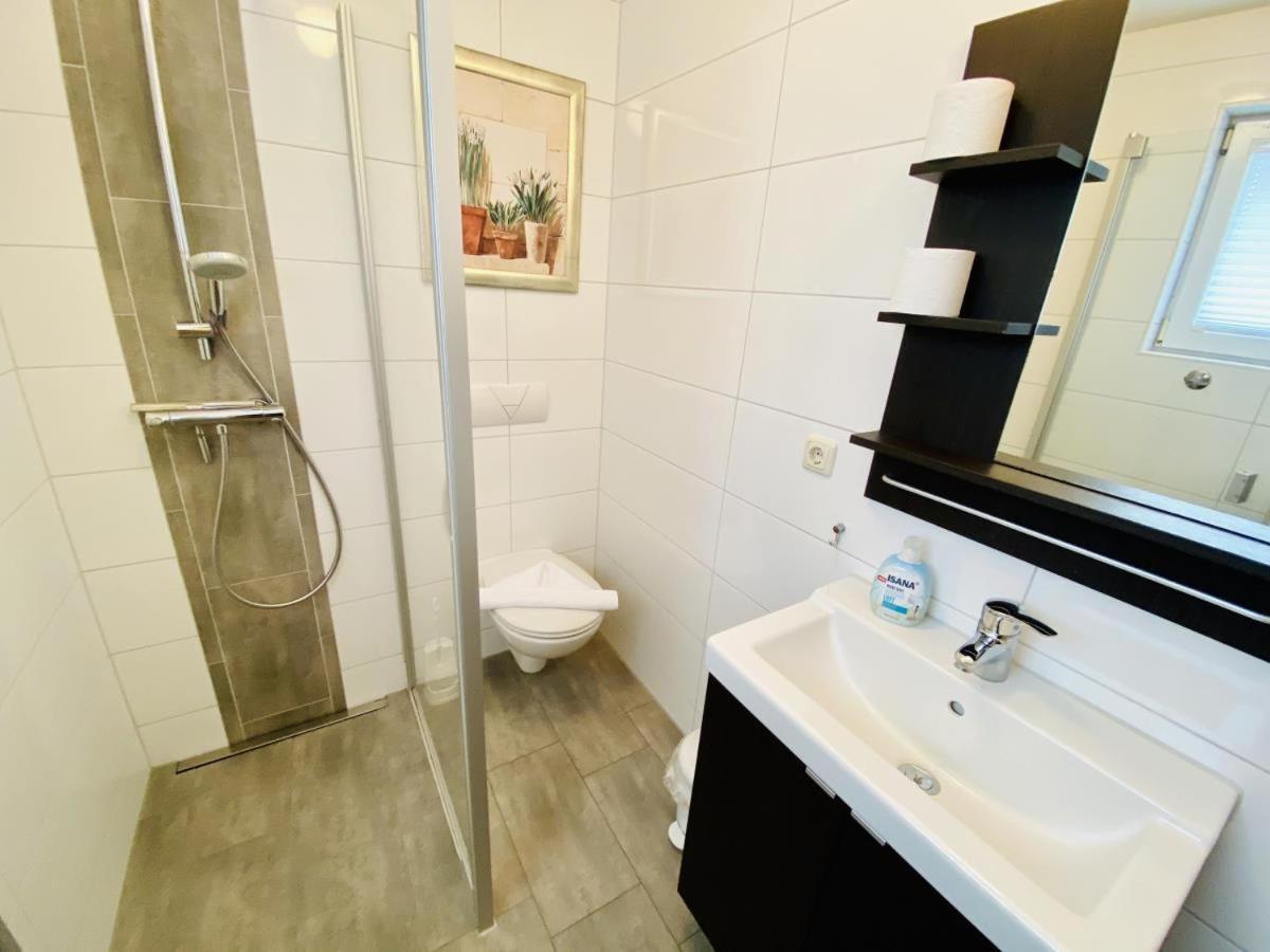 Ferienhaus Schotstek Росток Экстерьер фото